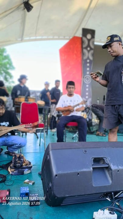Gladi Resik 29